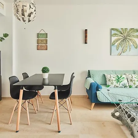 El Palmeral Ha Free Parking Apartment